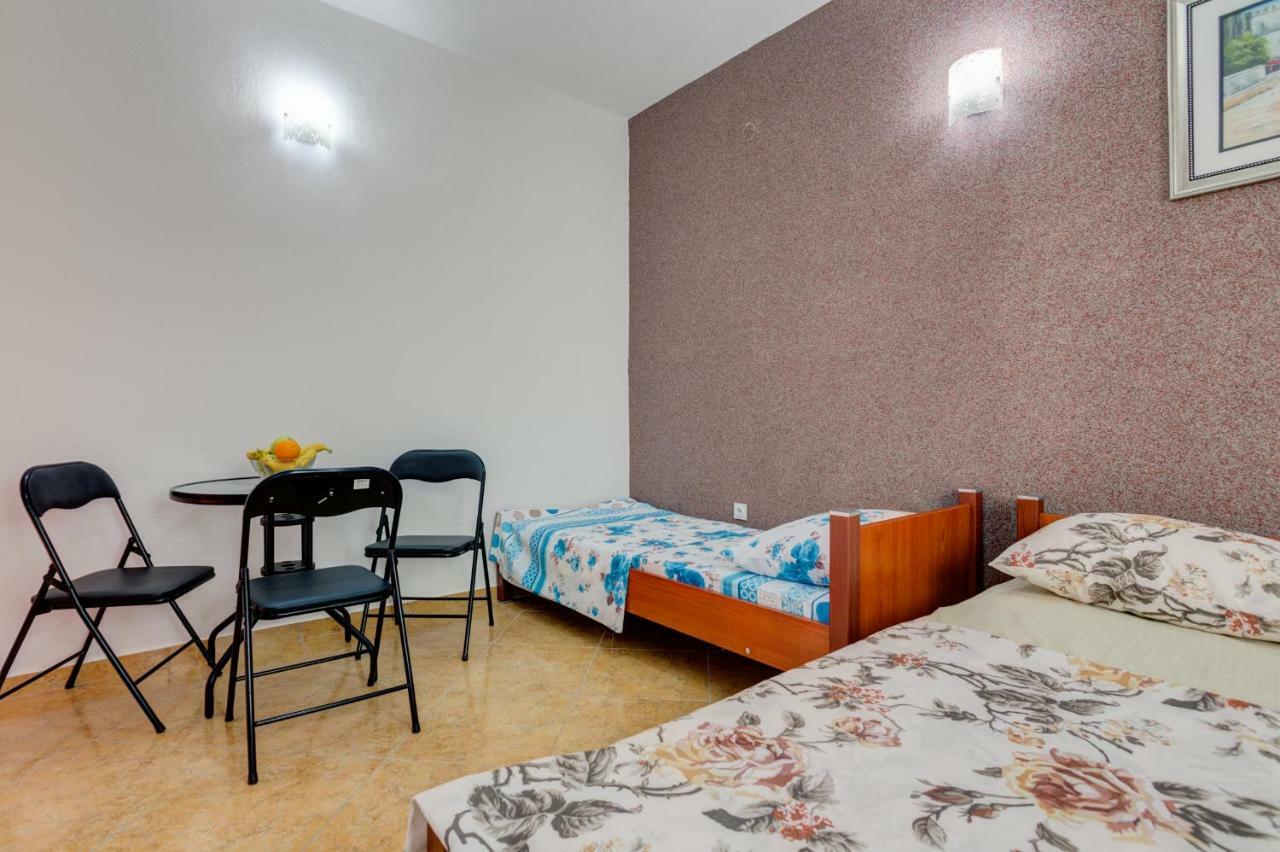 Studios Nikezic Utjeha Zewnętrze zdjęcie